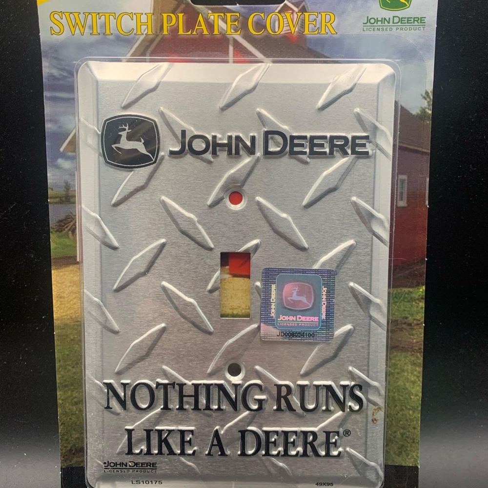 New Light Switch Plate Cover SIgn John Deere Logo Nothing Runs LIke A Deere USA